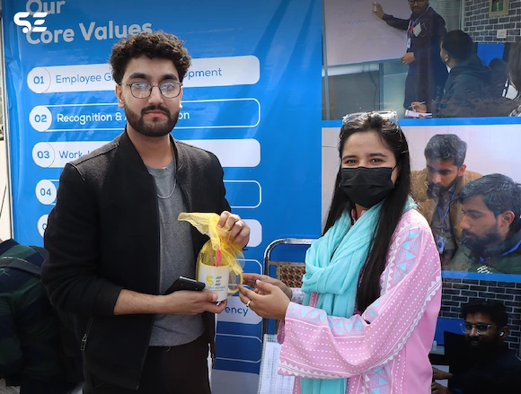 Award distribution at UOL Career Fair 2025 with Soft Enterprise representatives